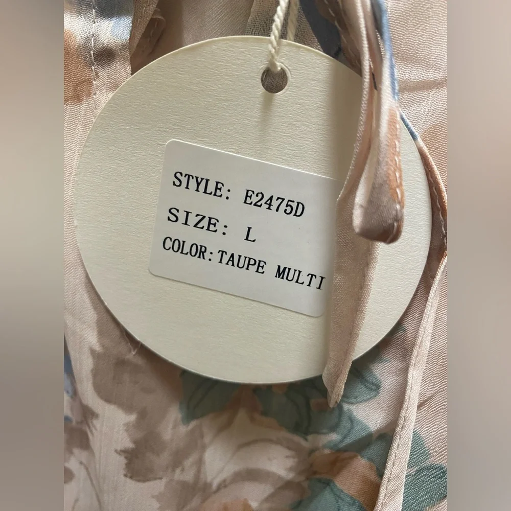 Elegant Floral Long Sleeve Dress - Picture 5 of 5